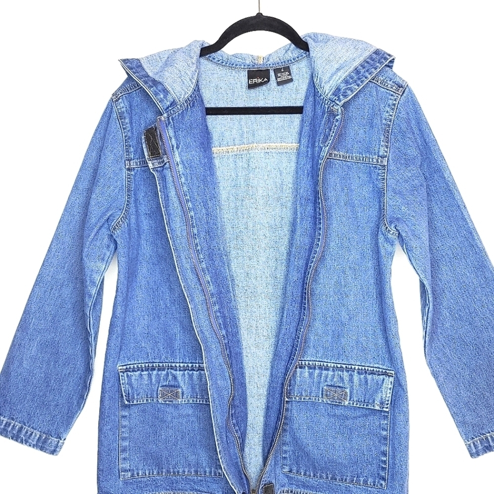 Erika denim jacket. Blur, Size Small. - Picture 2 of 10